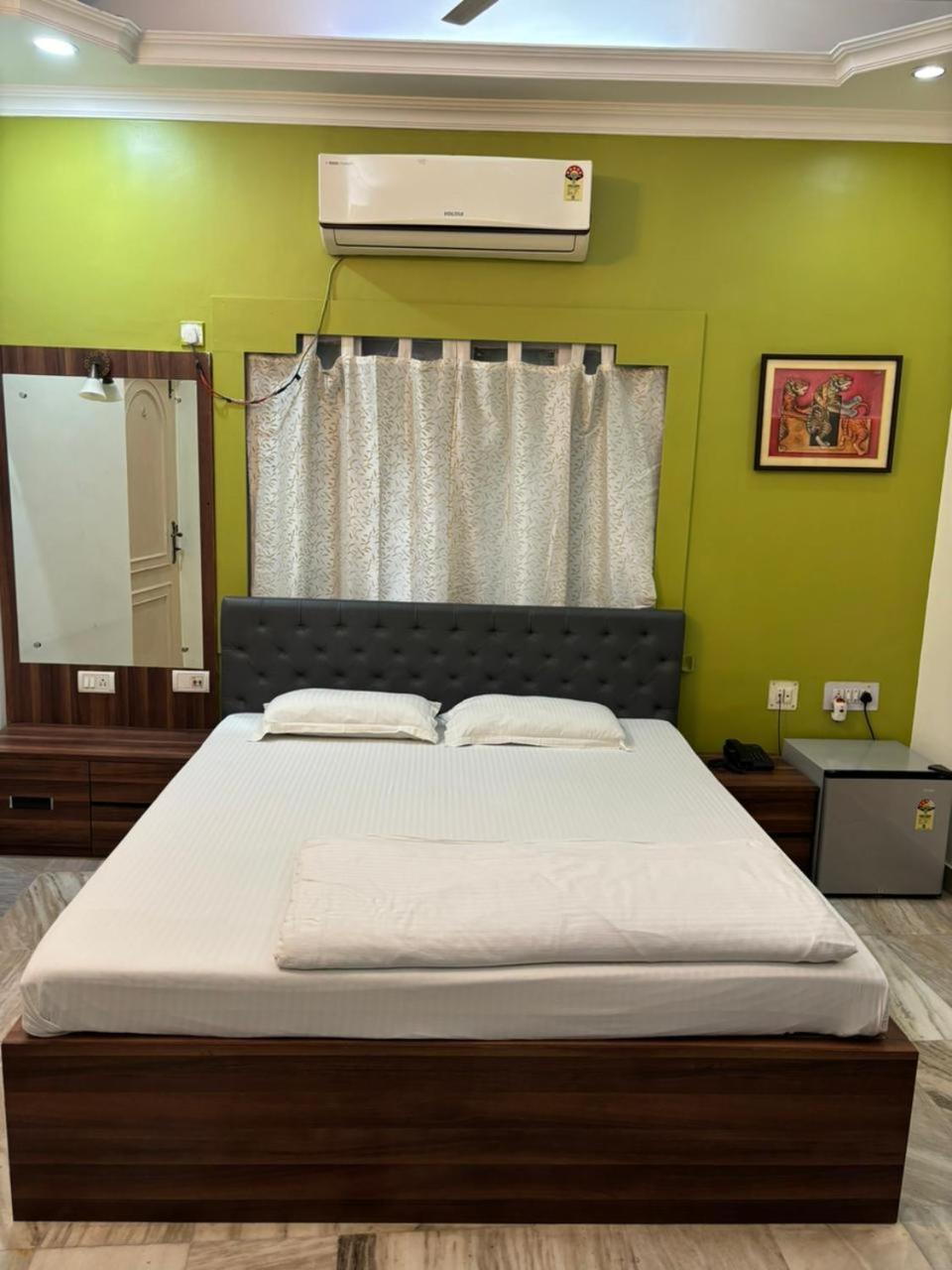 Om Sai Villa Guesthouse Kalkuta Zewnętrze zdjęcie