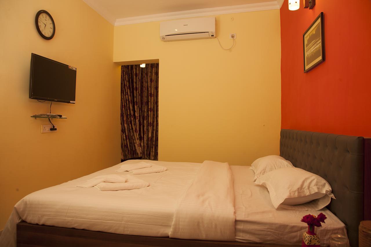 Om Sai Villa Guesthouse Kalkuta Zewnętrze zdjęcie